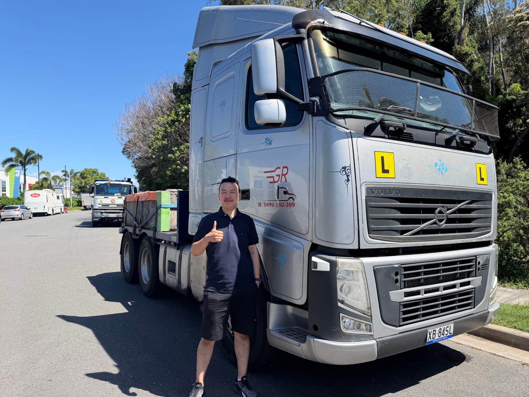 Master the Heavy Vehicle Roads: Comprehensive Licensing with Elite Truck and Car Driving School