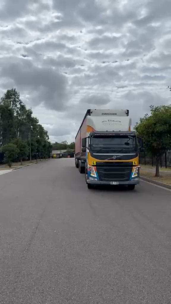 Reversing Skills in Heavy Vehicle Training: What It Takes